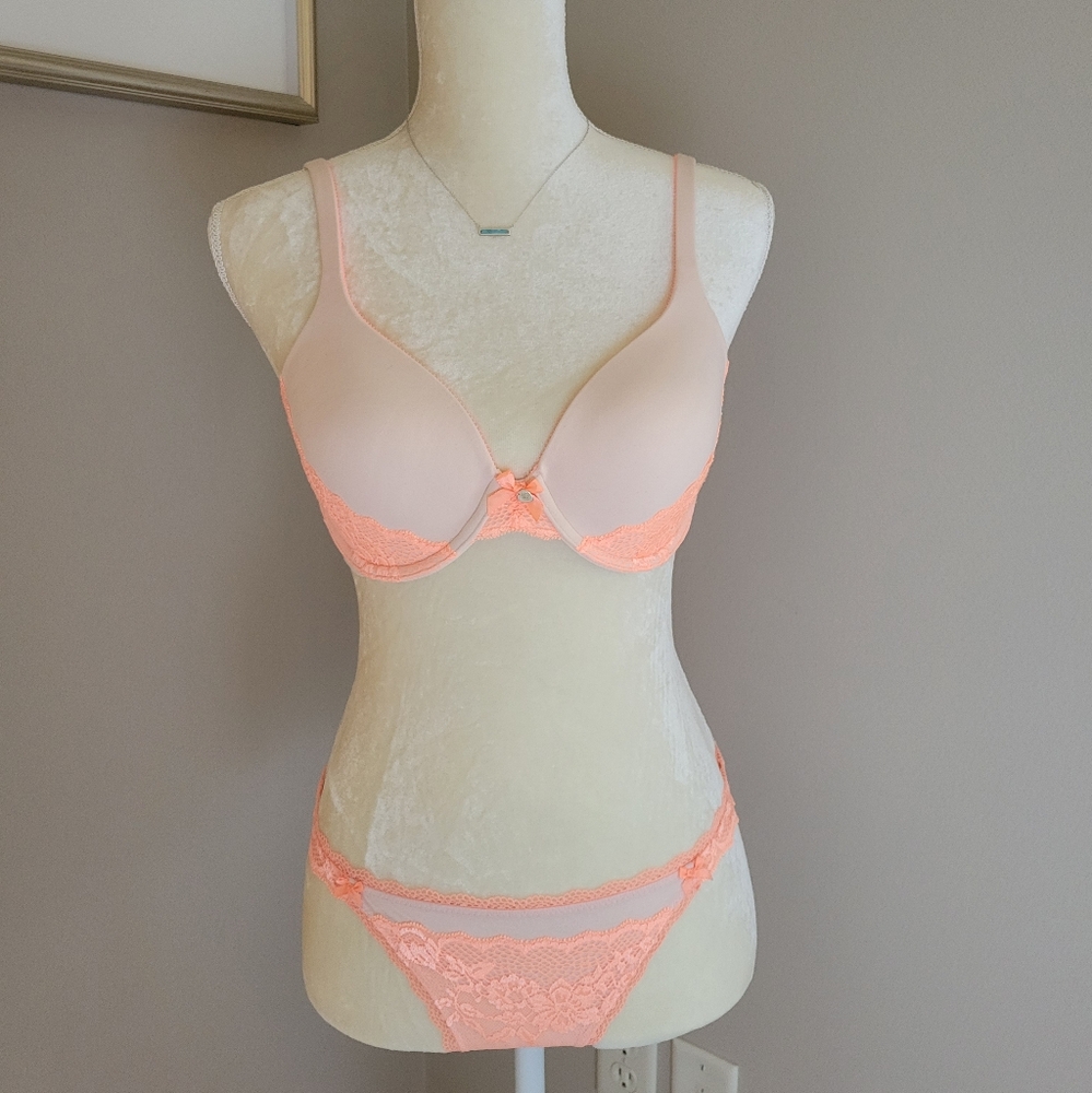 Body by Victoria Matched Set